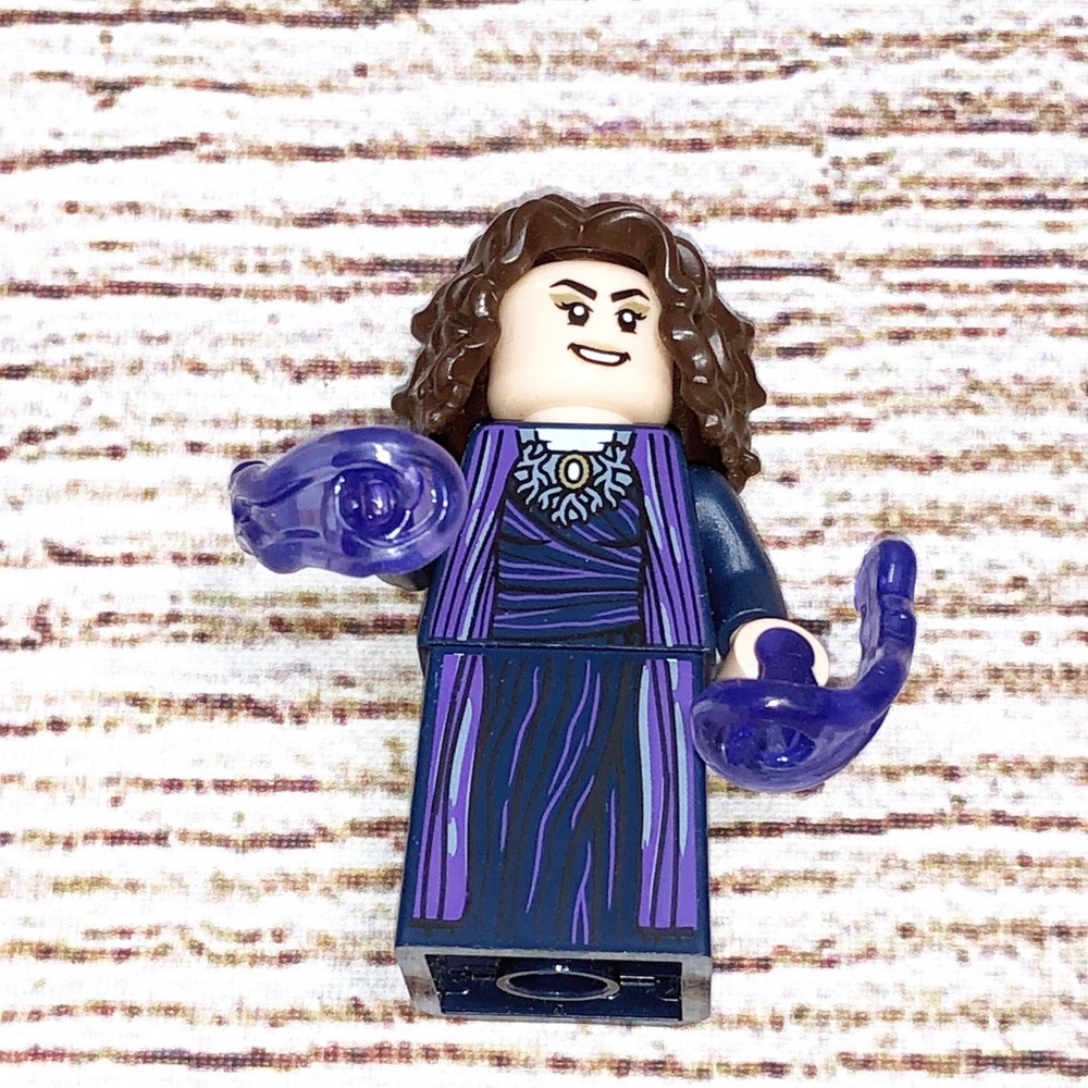 LEGO Marvel Minifigures Series 2 AGATHA HARKNESS from WANDAVISION